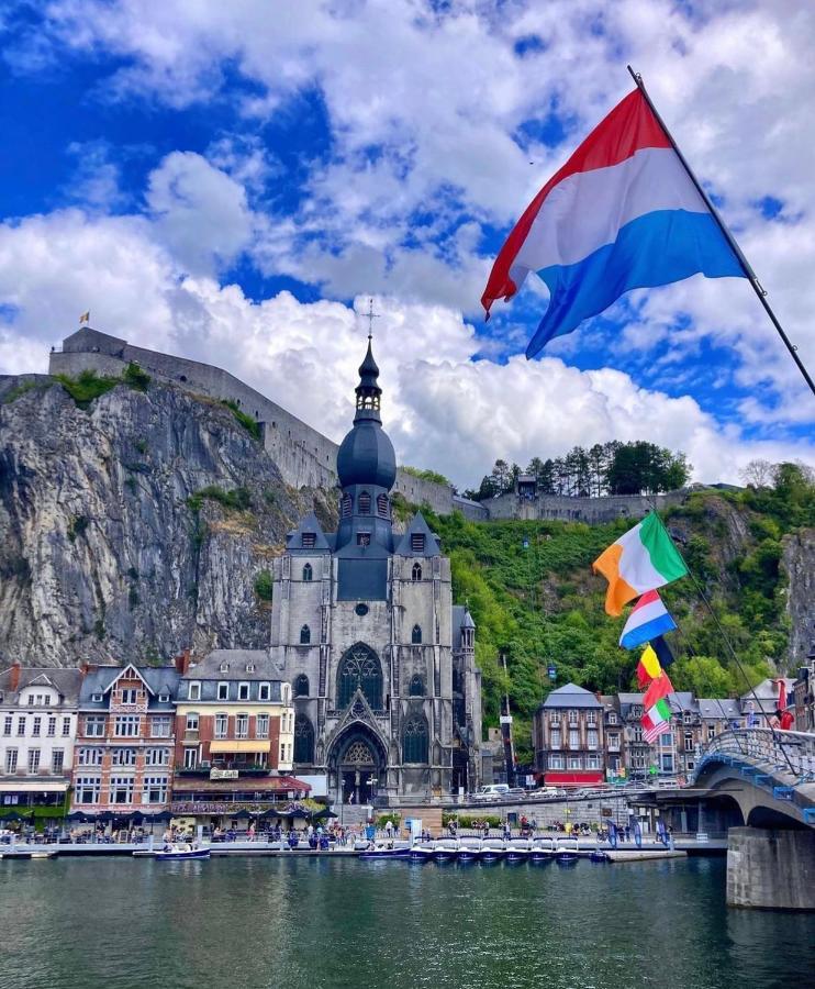 Maison Familiale A Dinant Exteriér fotografie